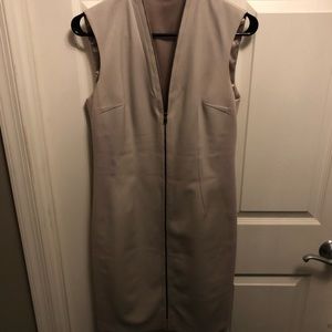 Sleeveless Tahari nude dress